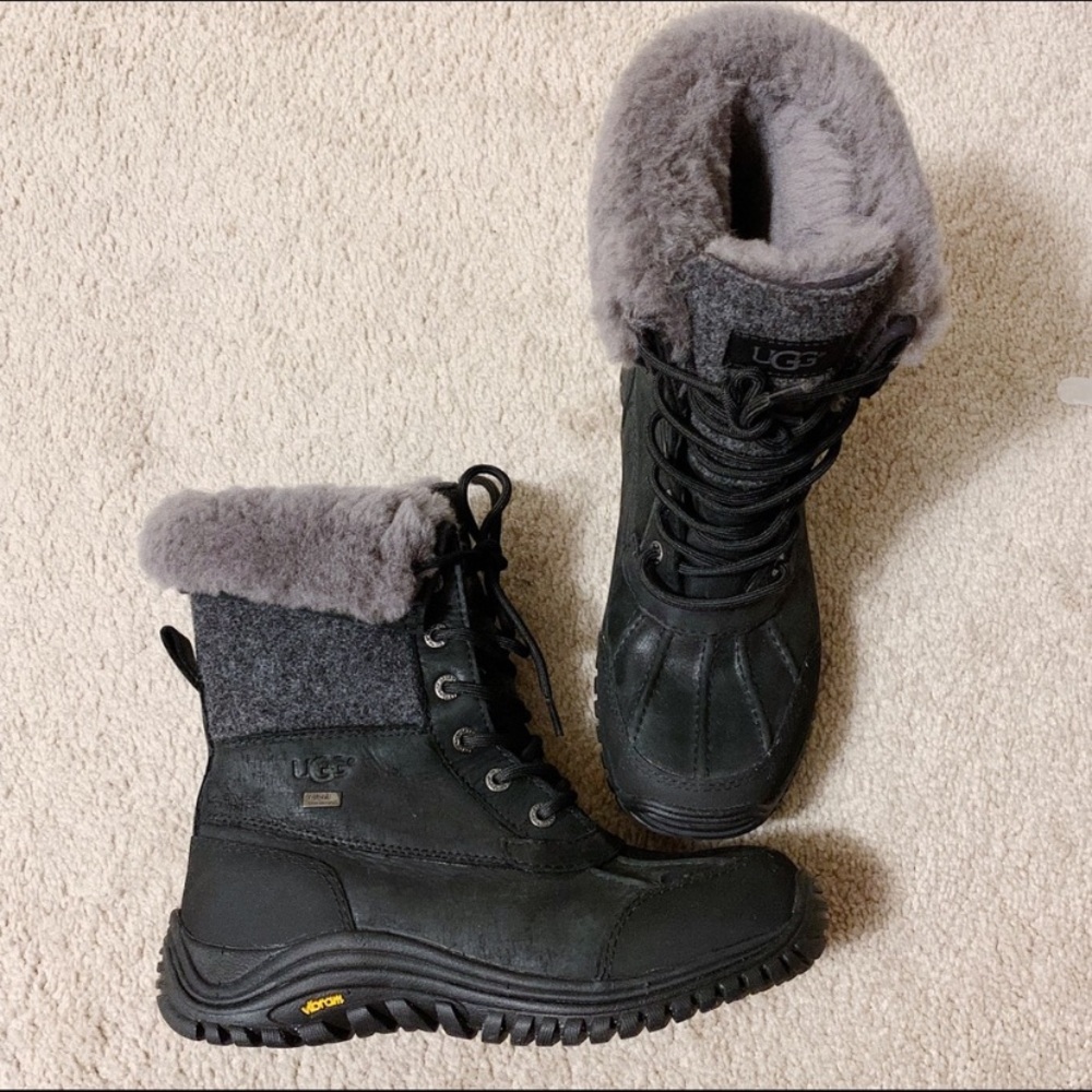 UGG 🌸 EUC 🌸 Adirondack II Boots